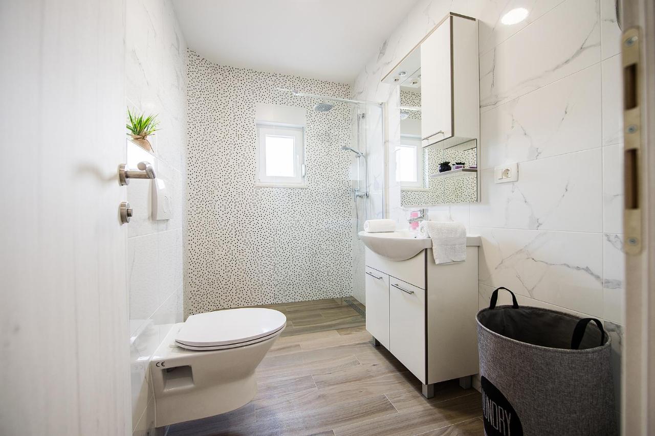 Apartmani Brdar Podstrana Bagian luar foto