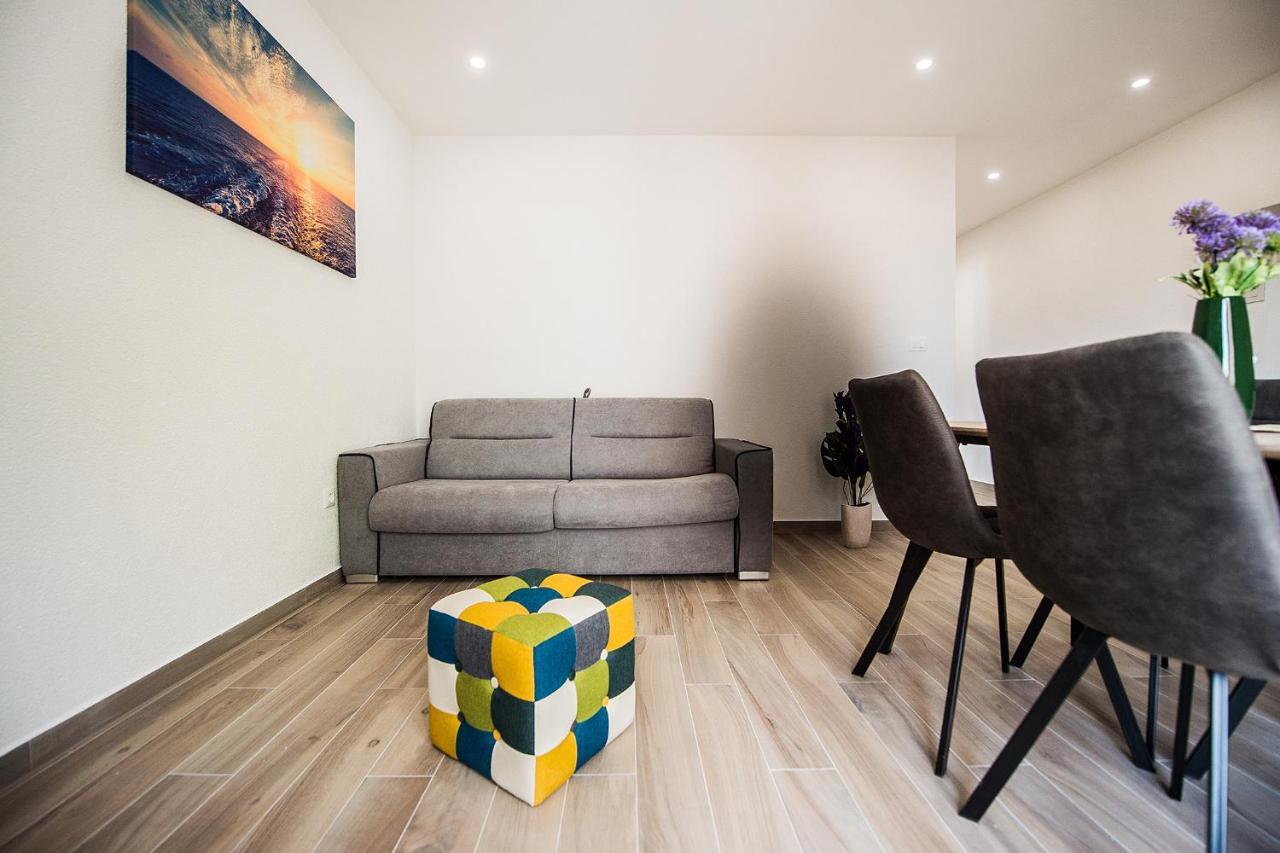 Apartmani Brdar Podstrana Bagian luar foto