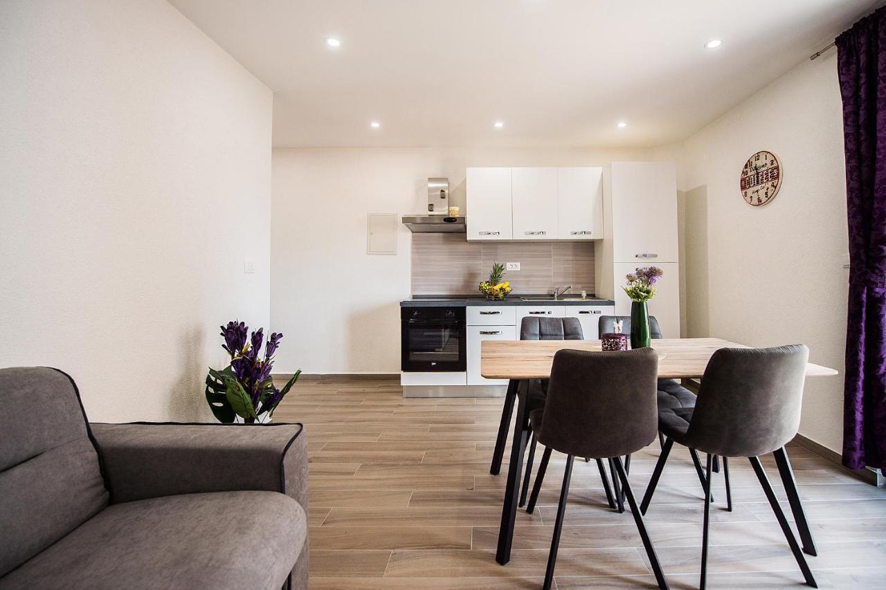 Apartmani Brdar Podstrana Bagian luar foto